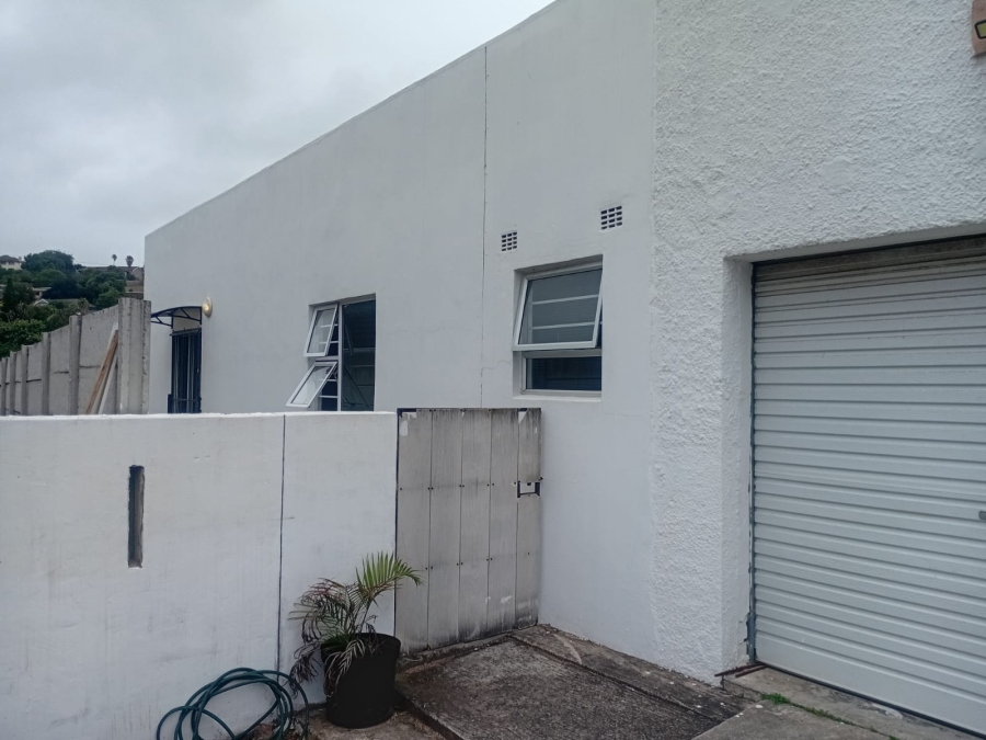 2 Bedroom Property for Sale in Nahoon Valley Park Eastern Cape